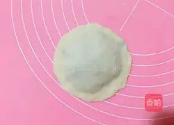 Illustration of how to make dumpling skin pies 13