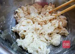 Illustration of how to make puff pastry with garlic sprouts 2