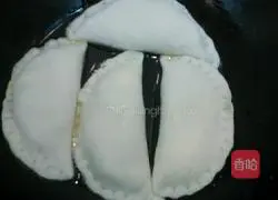 Illustration of how to make chives, eggs and shrimp skin boxes 8