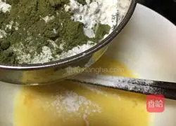 Illustration of how to make matcha waffles 2