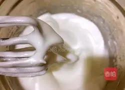 Illustration of how to make matcha cake roll 8