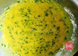 Illustration of how to make chive egg pancake 4