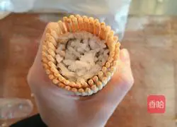 Illustration of how to make sushi 6