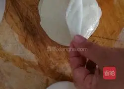 Illustration of how to make pancake boxes 4