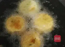 Illustration of how to make copper drum cake 8