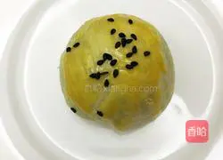 Egg yolk Illustration of how to make crispy cake 11