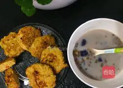 Chicken breast, carrot, corn Illustration of how to make cakes for weight loss breakfast 4