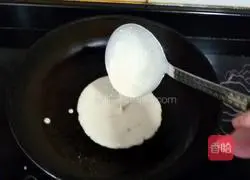 Illustration of how to make egg breakfast cake 5