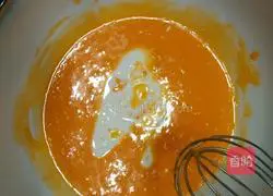 Illustration of how to make raisin cake roll 4