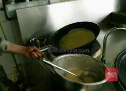 Illustration of how to make pot sticker sushi 1