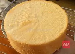 Illustration of how to make chiffon cake for the first time 15