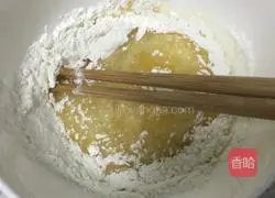 Illustration of how to make egg-filled pancakes 2