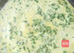 Illustration of how to make egg pancake 3