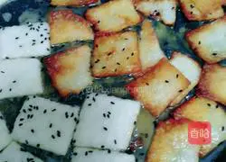 Illustration of how to make spicy rice crispy rice 6