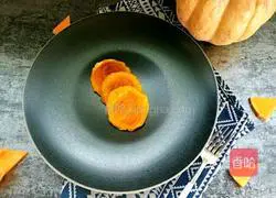 Illustration of how to make pumpkin pie 8