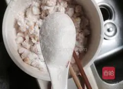 Illustration of making glutinous rice tortillas 5