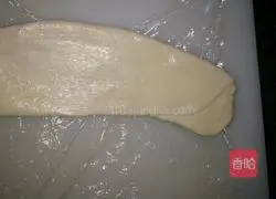 Illustration of how to make pretzels 5