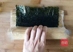 Illustration of how to make meat floss and ham sushi 16