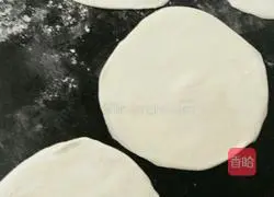 Spring Pancake Skin (Roast Duck Pancake) Recipe Illustration 2