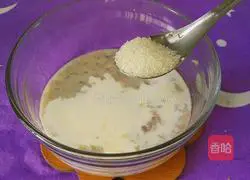 Illustration of how to make fruit whole grain pancakes 4