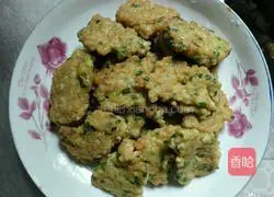 Illustration of how to make scallion and egg patties 5