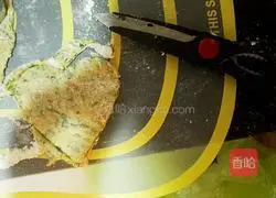 Illustration of how to make crispy spinach pancakes 8