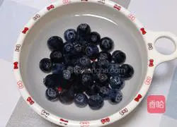 Blueberry Muffin Cake Recipe Illustration 3