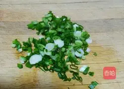 Illustration of how to make pan-fried potato pancakes 3