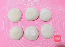 The dumpling skin is small Illustration of how to make pie 10