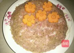 Illustration of how to make steamed meatloaf with dried plums and vegetables 6