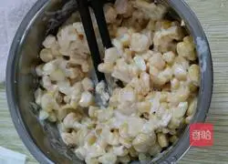 Corn and meat floss sushi recipe 3