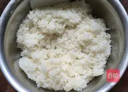 Illustration of how to make fruit and vegetable sushi 5