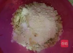 Illustration of how to make shrimp and potato cakes 3