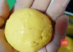 Illustration of how to make pan-fried pumpkin cake 8