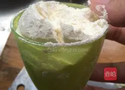 Illustration of how to make potato pancakes 3