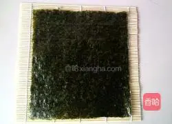 Illustration of how to make sushi at home 9