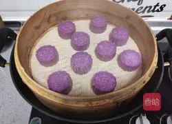 Illustration of how to make purple sweet potato and bean paste glutinous rice cakes 20