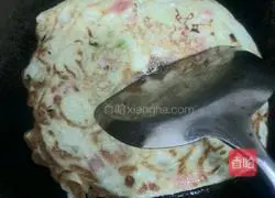Illustration of how to make green onion and ham pancakes 4