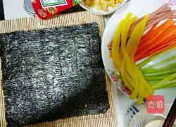 Illustration of how to make assorted sushi 2