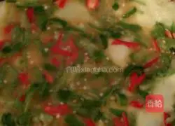 Chili Egg Pancake Recipe Illustration 4