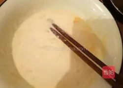 Illustration of how to make green onion egg pancake 3