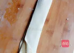 Illustration of how to make hand-shredded cake 5 