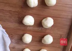 Illustration of how to make wife cake 4