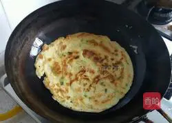 Illustration of how to make golden egg cake 12