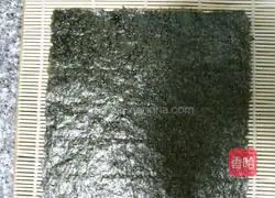 Illustration of how to make sushi 4