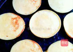 Cornmeal Egg Pancake Recipe Illustration 8