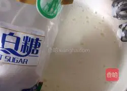 Hello Kitty cake roll recipe illustration 6