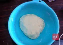 Illustration of how to make green onion pancake 2