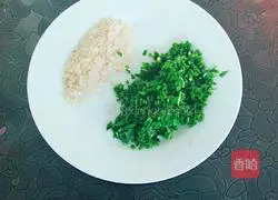 Illustration of how to make chive-flavored shrimp egg pancake 4