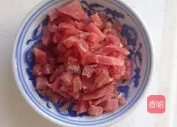 Spicy Double Pepper Illustration of how to make pepper-fried naan pancakes 1